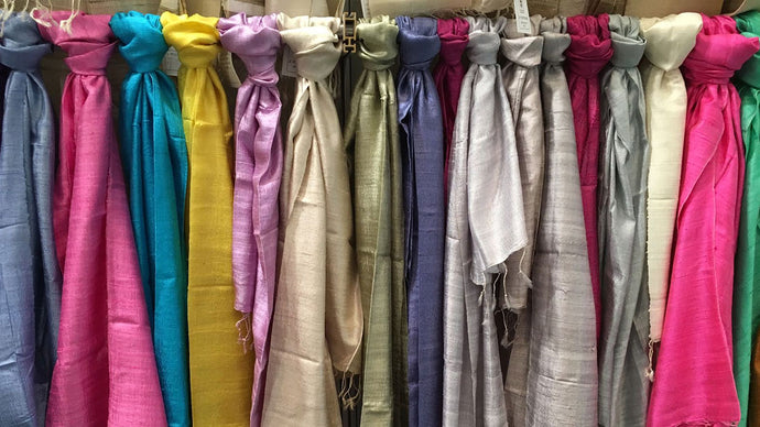 Why is Silk an Ideal Material for Stoles and Scarves?